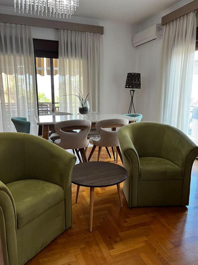 Kouros Kalamitsa Apartment Kavala Exterior photo